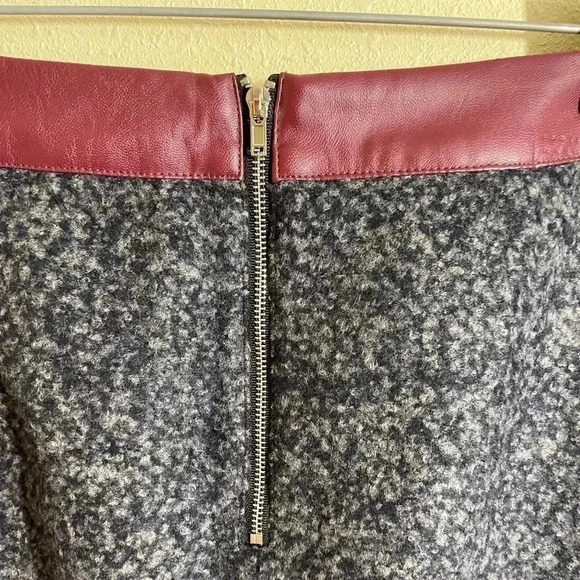 Blush Noir Size S Mini Skirt Faux Leather Burgundy Trim Gray Wool Blend NEW FLAW - Picture 7 of 12